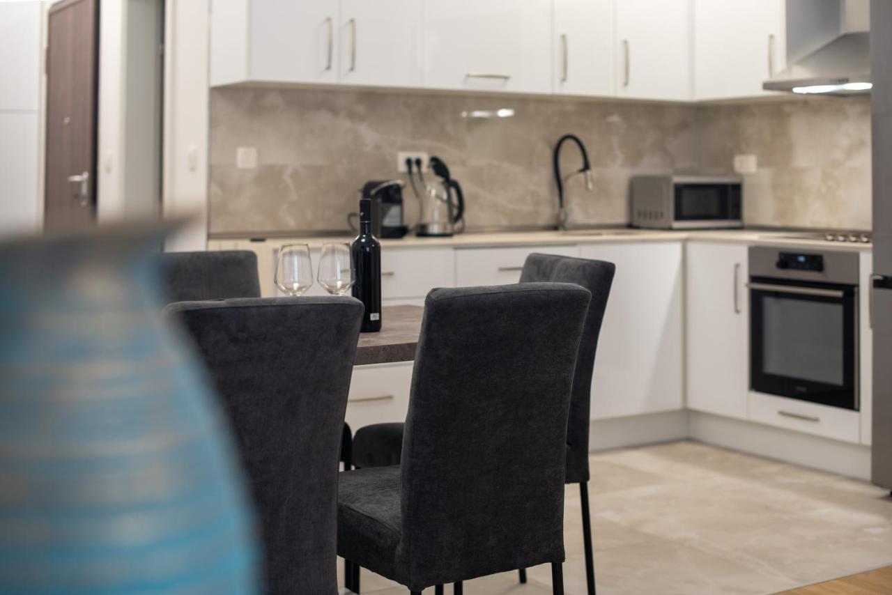 Apartment Katicic Split Exteriör bild